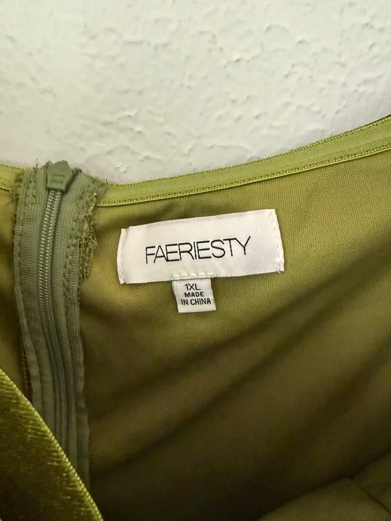 Faeriesty Off-Shoulder Olive Green Velvet Mermaid Dress - Picture 6 of 9